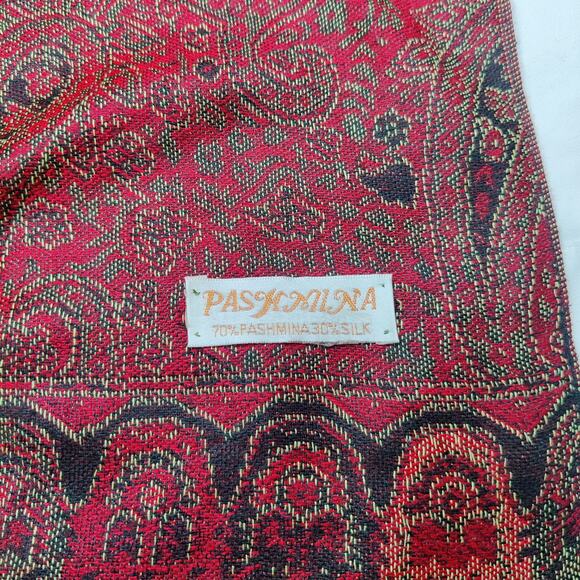 Pashmina Dark Red Paisley Silk Wool Blend Oversized Tasseled Blanket Scarf - Picture 3 of 5